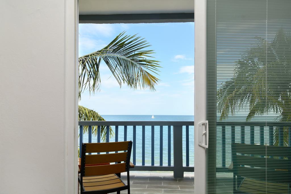 Parrot Cove Lodge Хопкінс Екстер'єр фото
